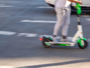 How Mani Ellis & Layne Accident & Injury Lawyers Can Help After an Electric Scooter Accident in Charleston, WV