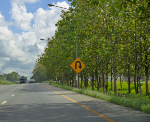 Why Choose Mani Ellis & Layne Accident & Injury Lawyers for Help After a U-turn Accident in Charleston, WV?