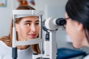 How Can Mani Ellis & Layne Accident & Injury Lawyers Help After an Optometrist Malpractice Incident in Columbus, OH?
